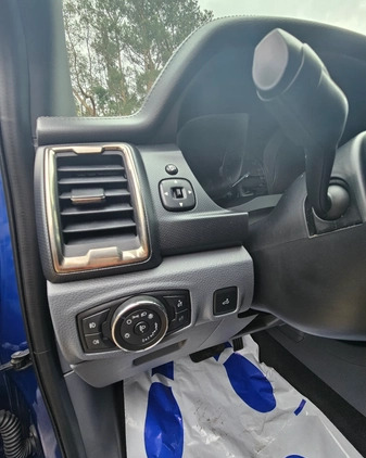 Ford Ranger cena 145000 przebieg: 80000, rok produkcji 2018 z Poznań małe 121